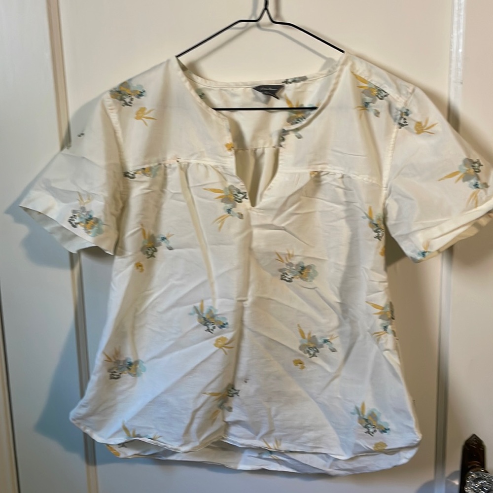 Eddie Bauer | cotton blend blouse